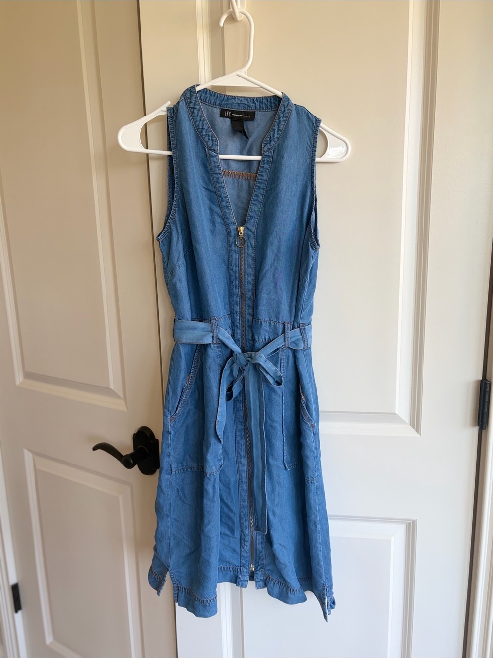 INC Sleeveless Zip-Front Denim Midi Dress with Tie Waist - Blue Size 4
